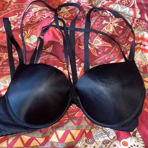 Victoria’s Secret very sexy push up strappy bra